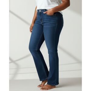 Style & Co Curvy Bootcut Mid Rise Stretch Slimming Pocket Sz 14 NWT Stream Wash